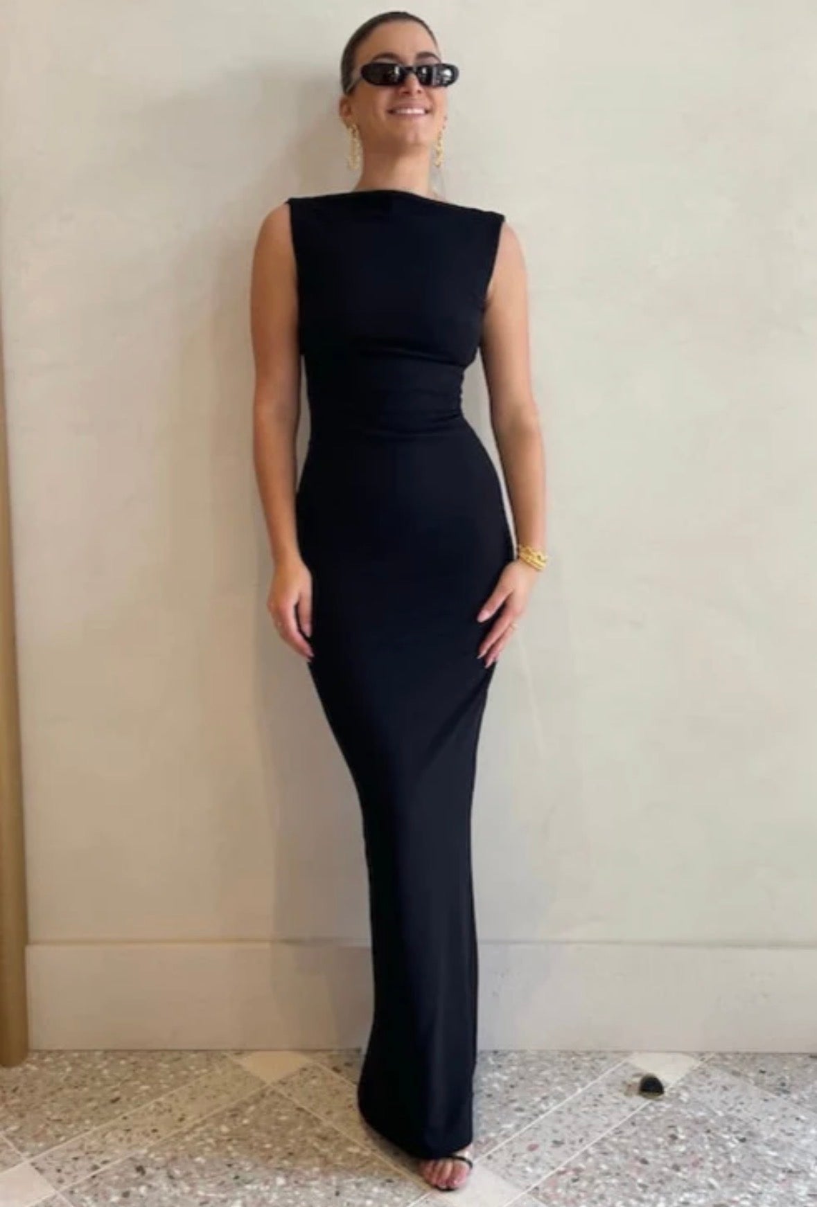 EFFIE KATS – Verona Gown – Black – Size M