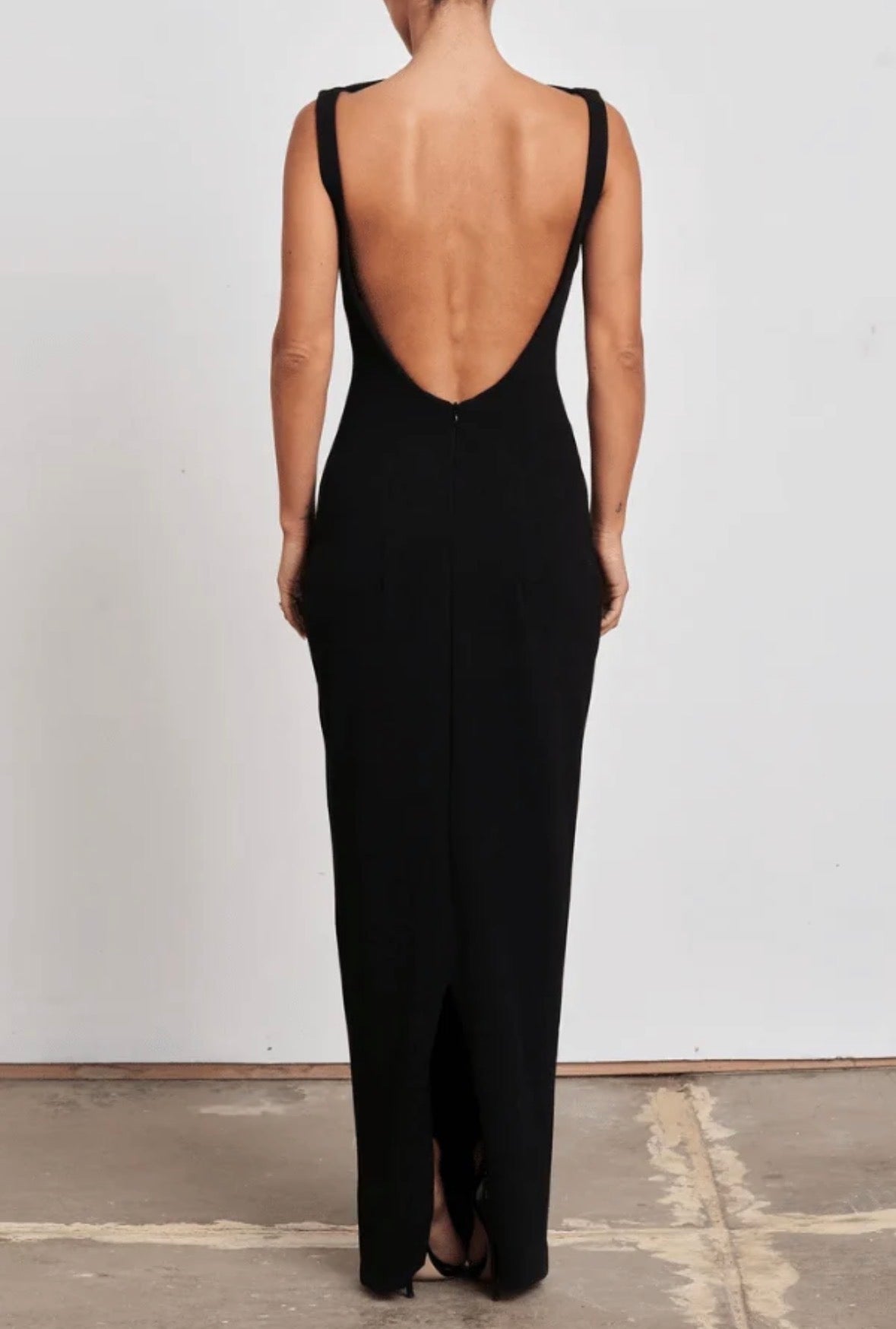EFFIE KATS – Verona Gown – Black – Size M