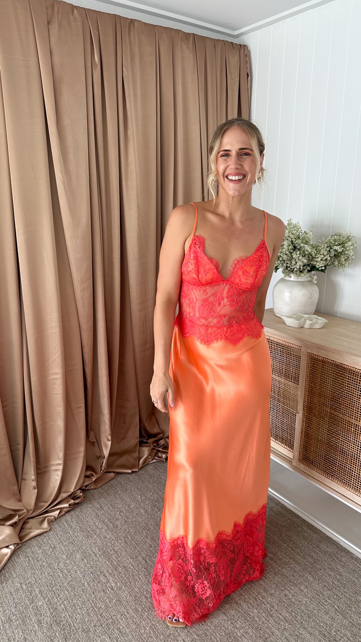 Sneaky Link-Lilah Maxi Dress – Orange- Size Medium